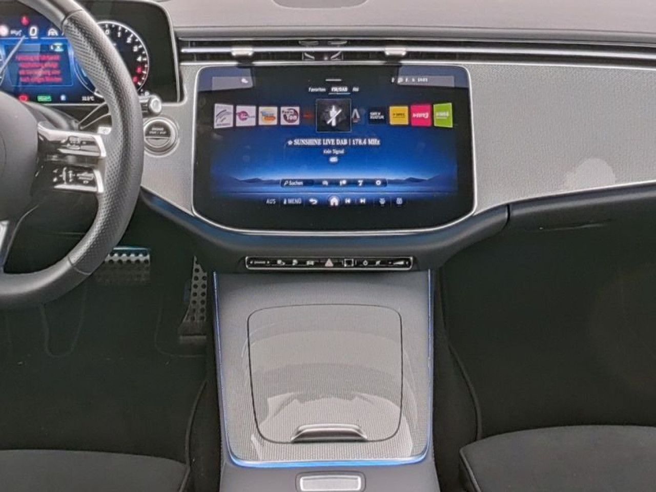 Mercedes-Benz E-Klasse – Bild 9