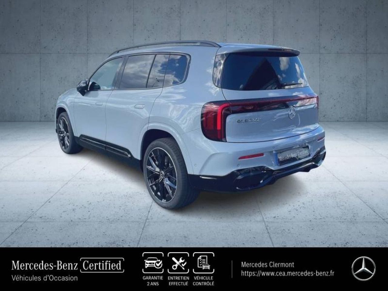 Photo du v&eacute;hicule 8 / 18