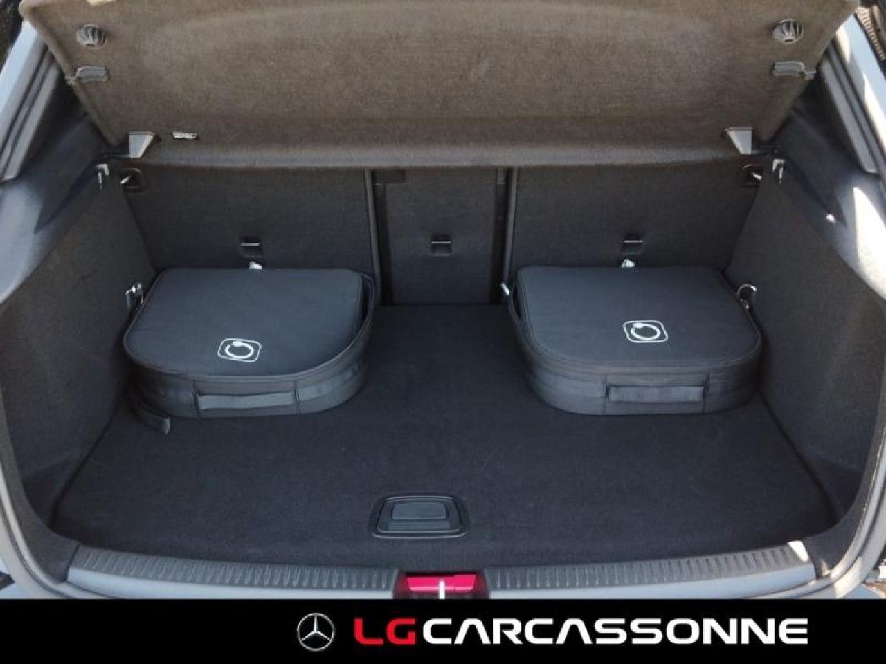 Photo du v&eacute;hicule 12 / 18