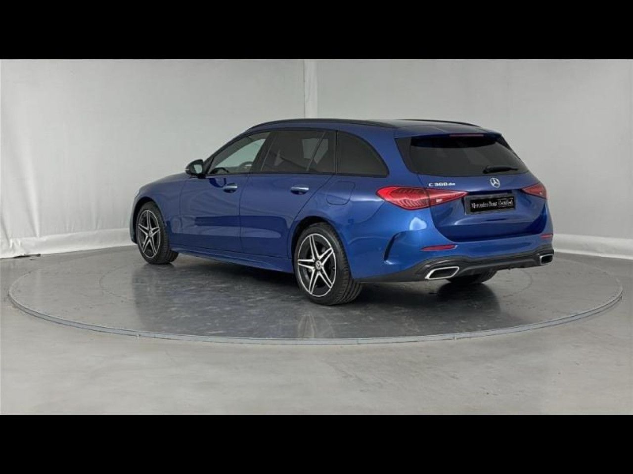 Photo du v&eacute;hicule 7 / 18