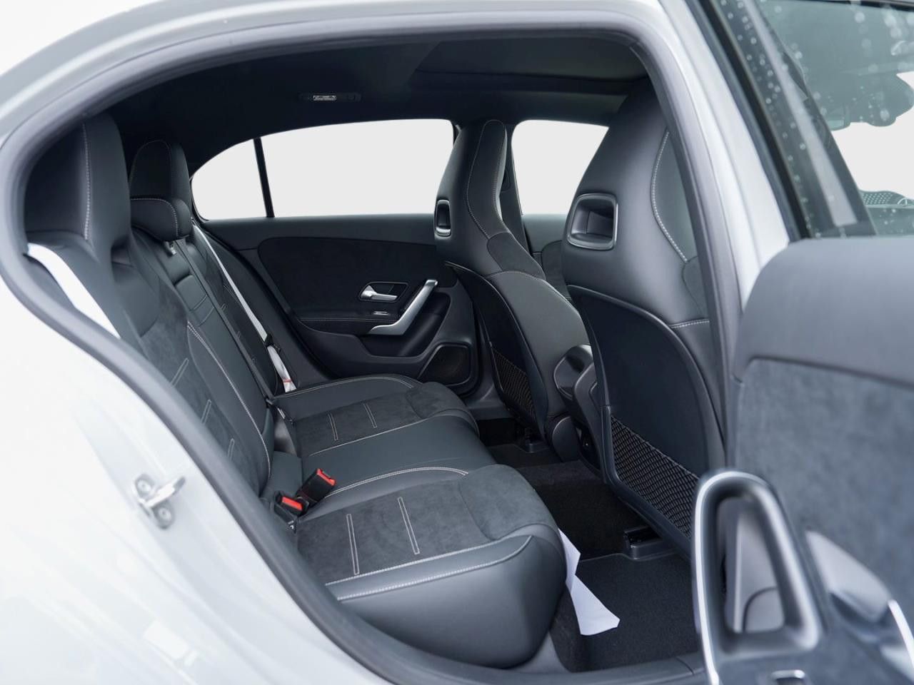 Mercedes-Benz A-Klasse – Bild 11