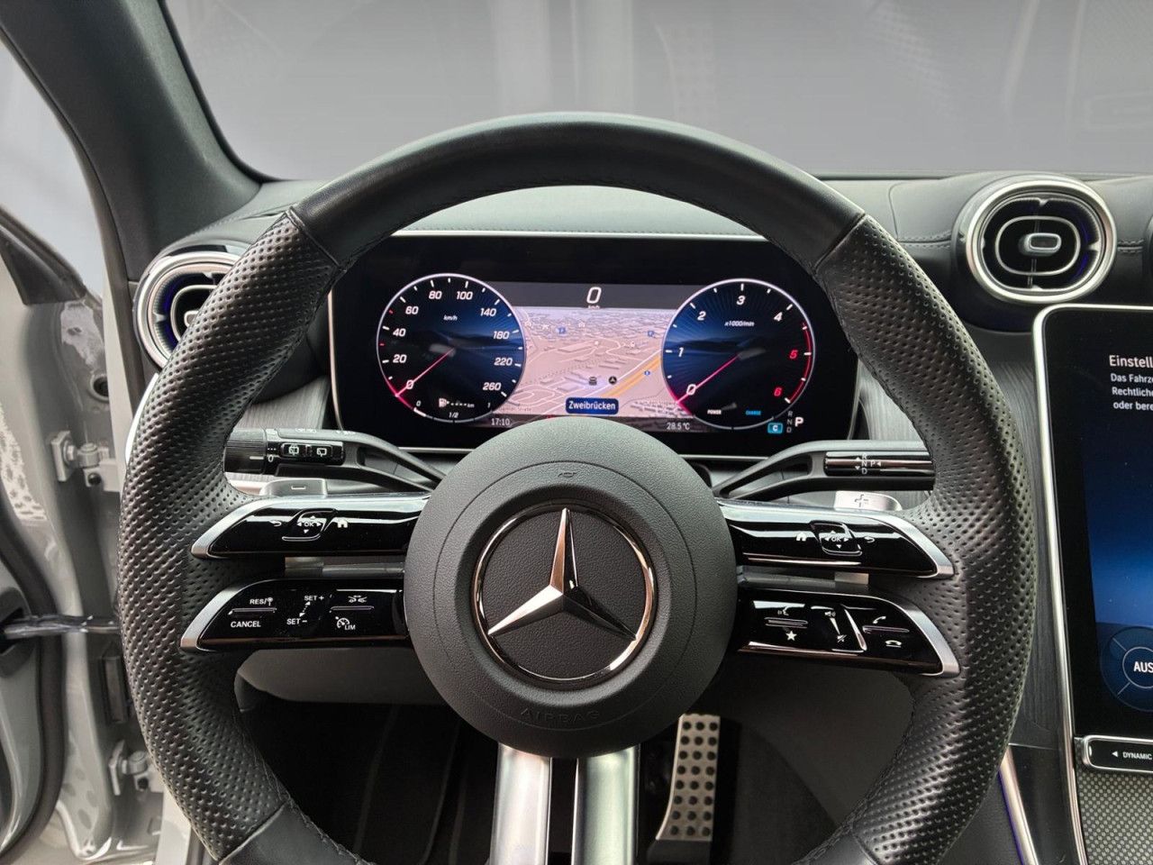 Mercedes-Benz GLC – Bild 6