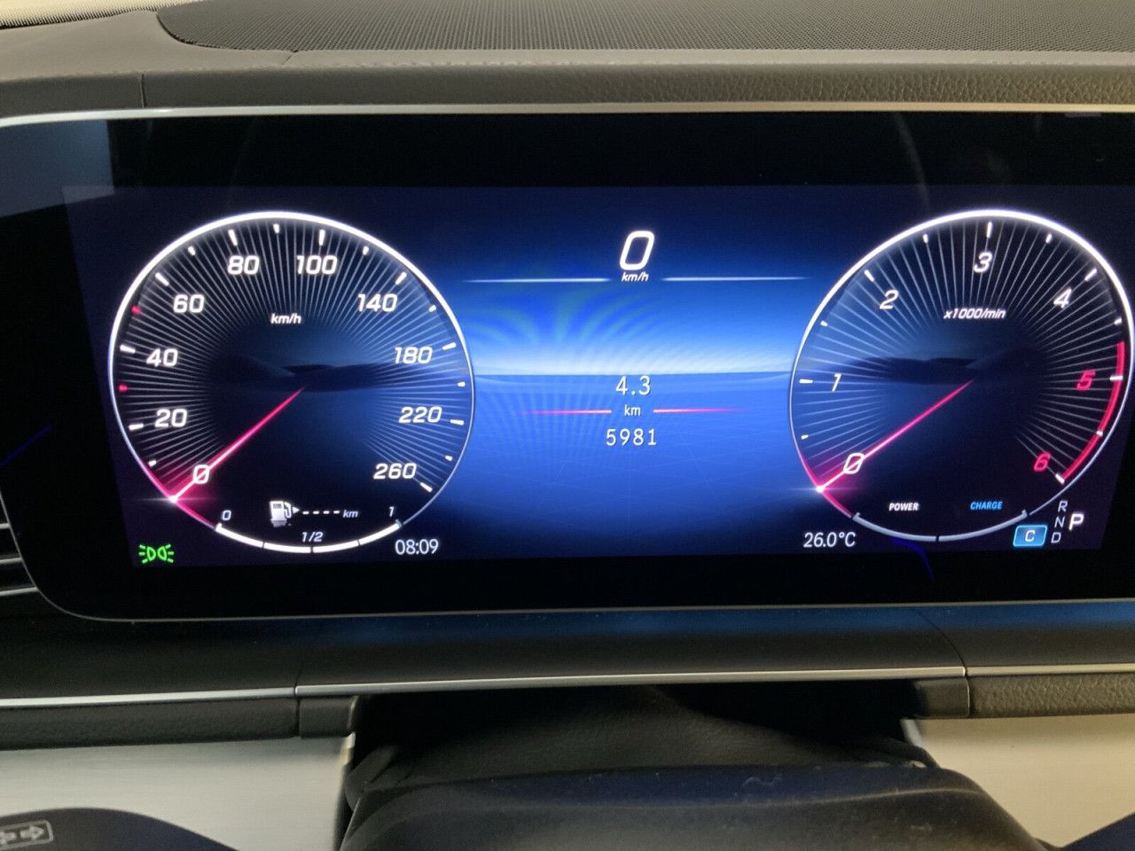 Mercedes-Benz GLS – Bild 10