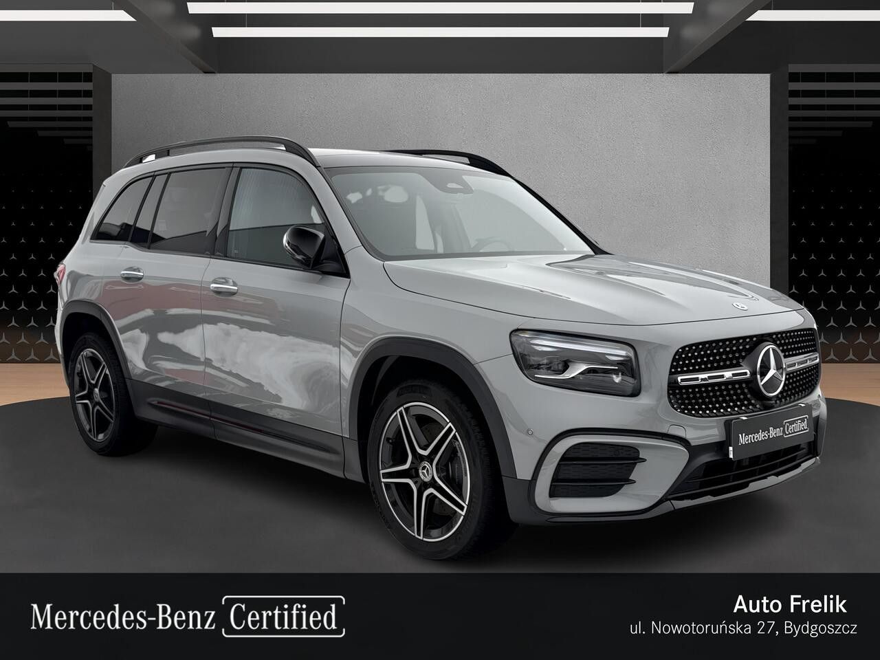 Zdjęcie pojazdu 4 / 24