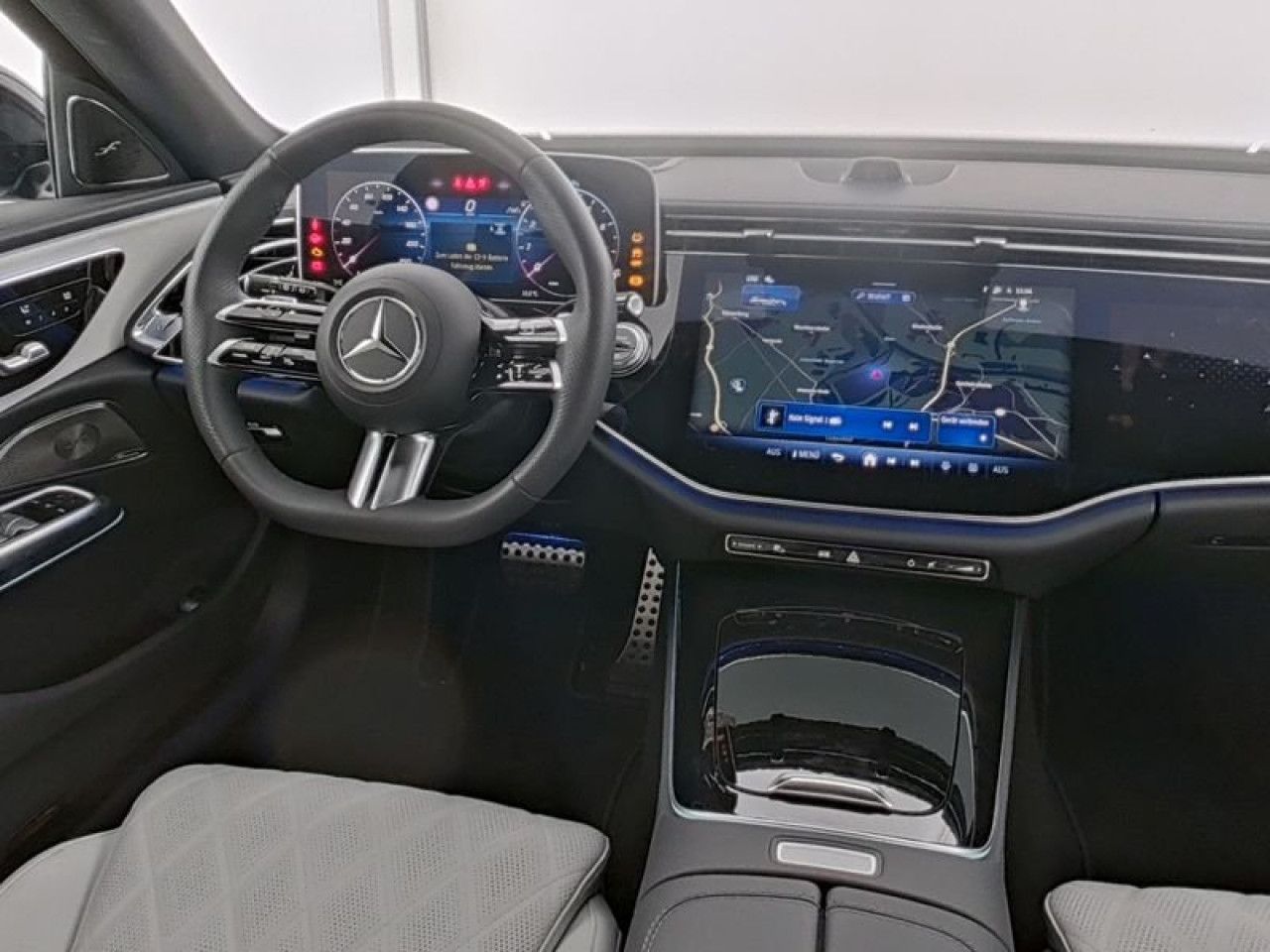 Mercedes-Benz E-Klasse – Bild 8