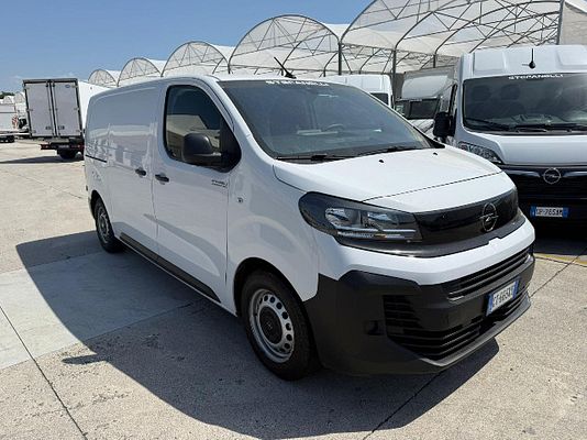 Vehicle image 2 / 14