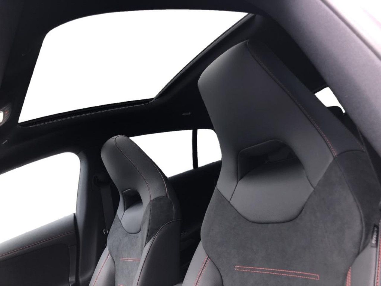 Mercedes-Benz CLA – Bild 13