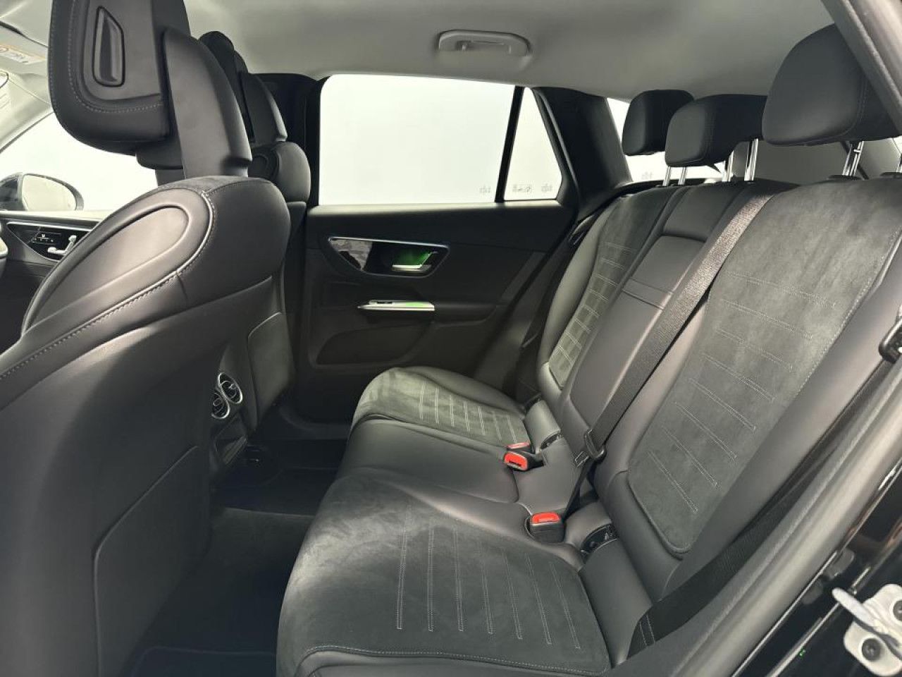 Zdjęcie pojazdu 19 / 26