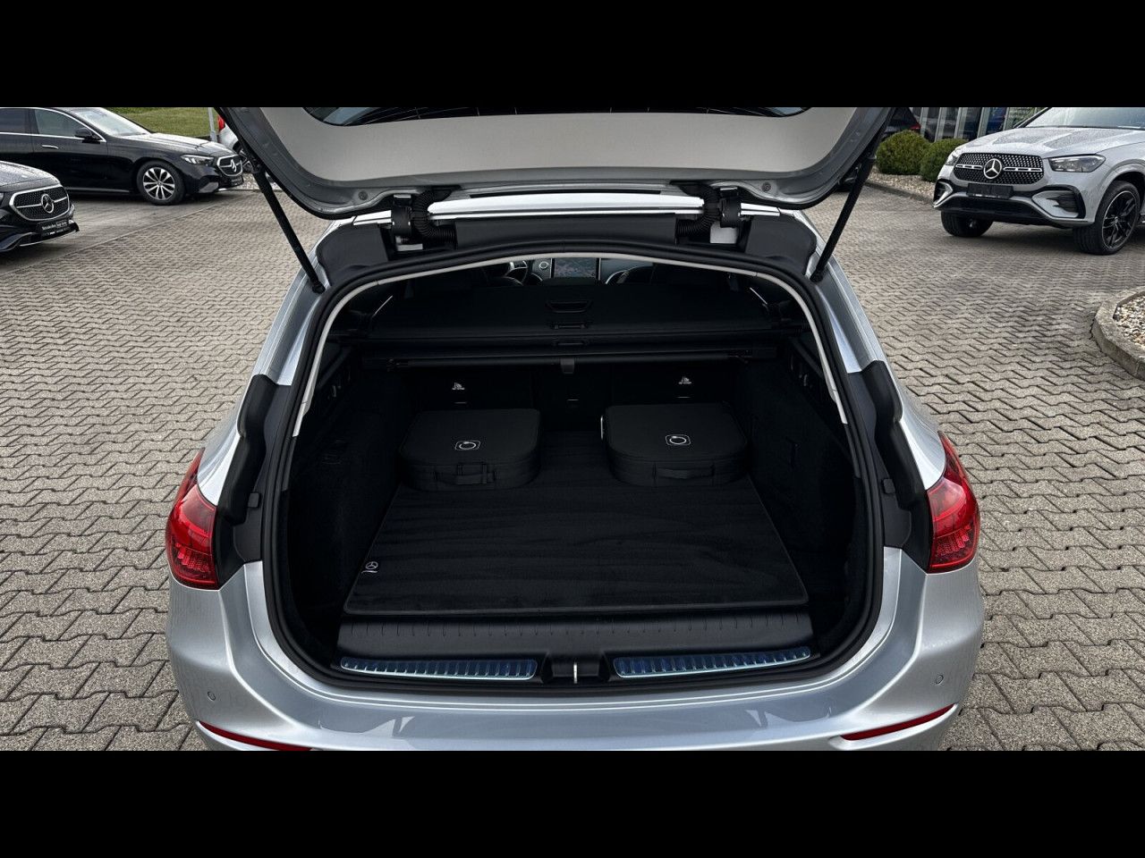 Fahrzeugbild 24 / 30