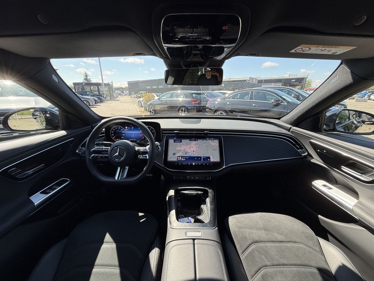 Mercedes-Benz E-Klasse – Bild 11