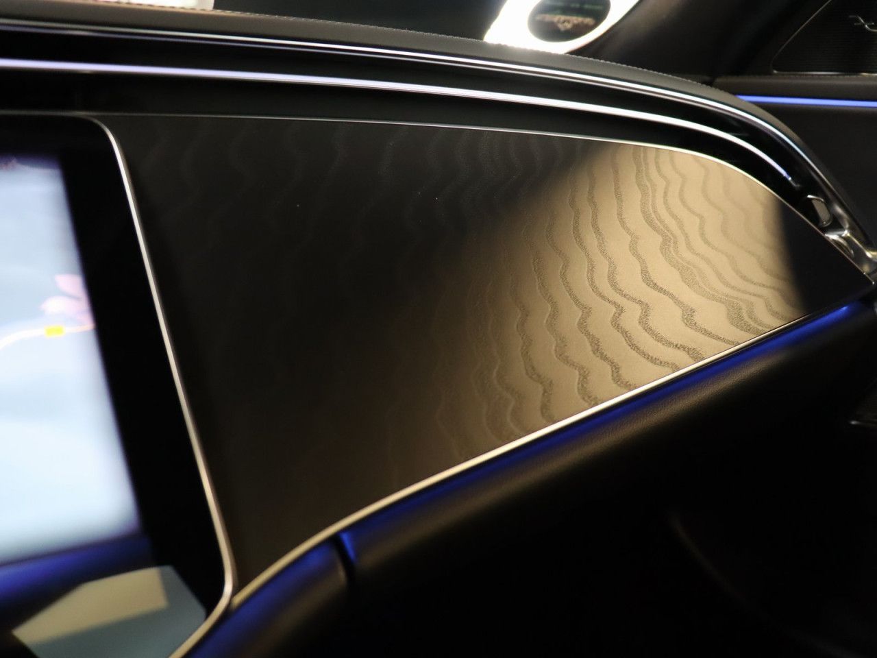 Mercedes-Benz E-Klasse – Bild 27