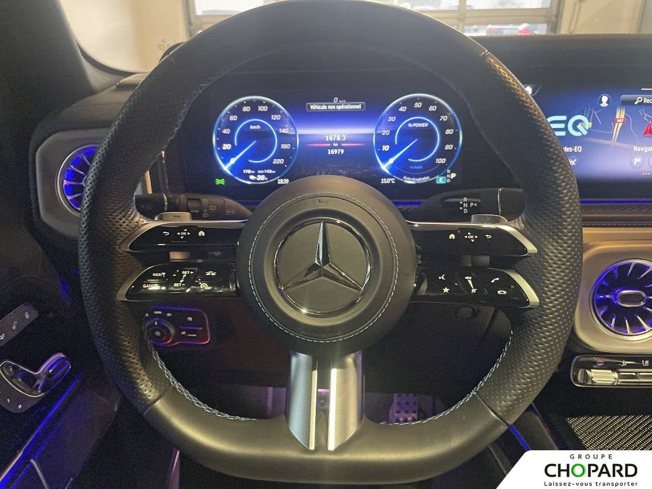 Photo du v&eacute;hicule 16 / 18