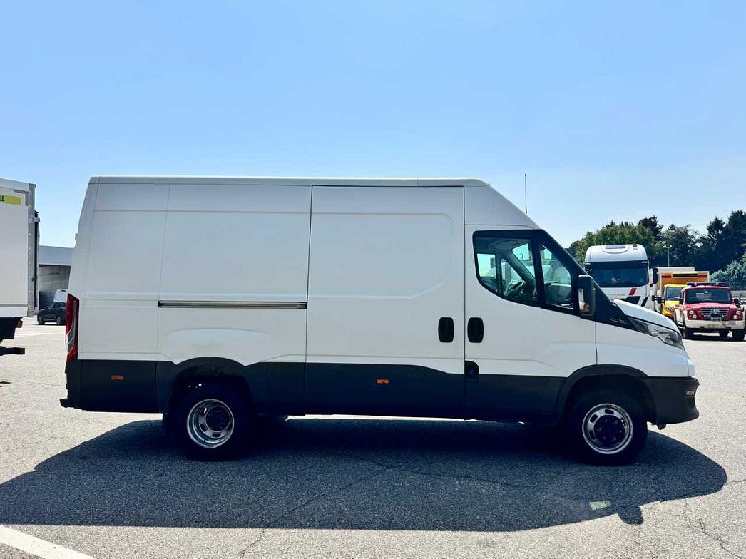 IVECO | Daily 35 C12 SV LH2 3520 E6d-temp