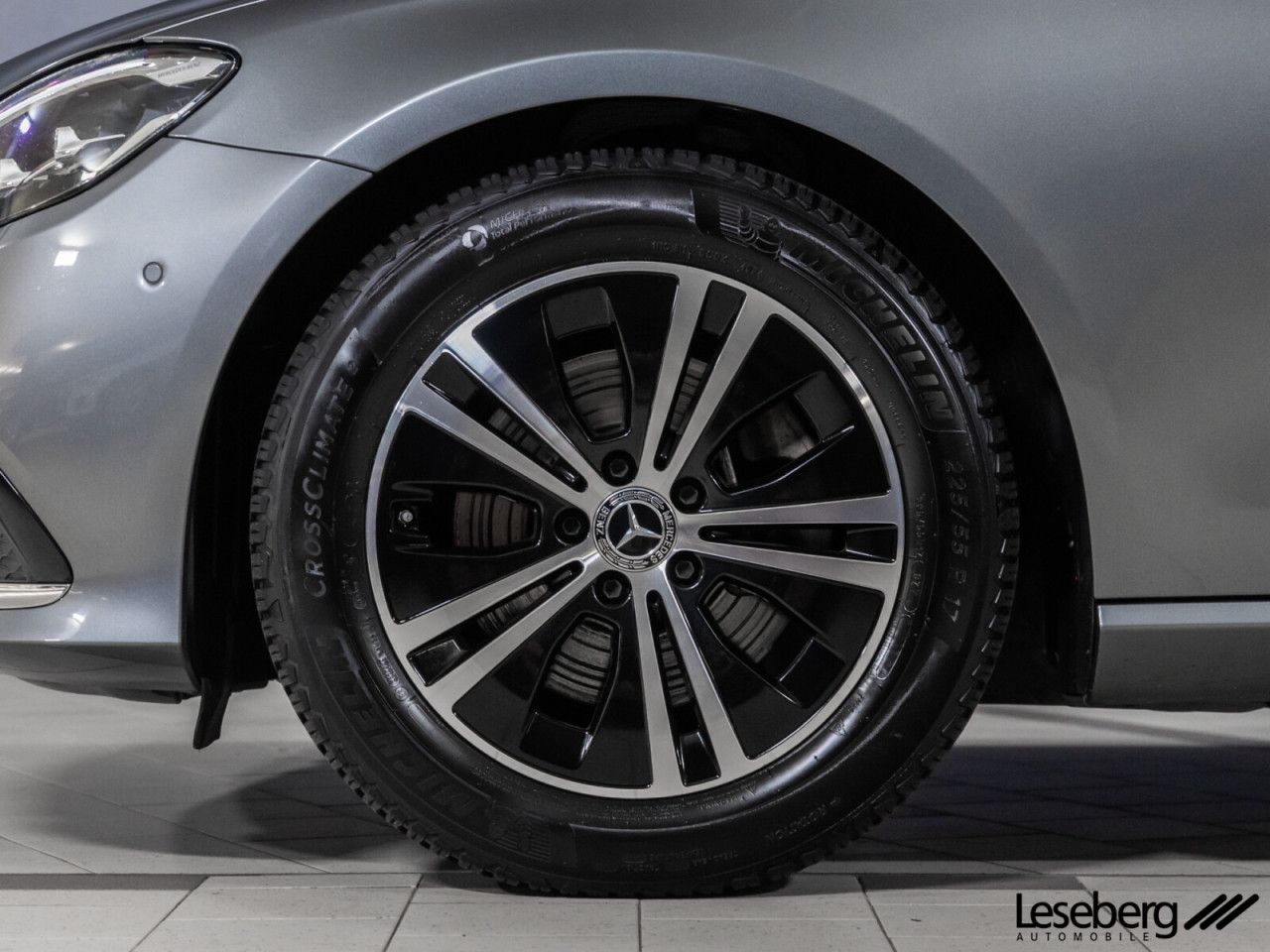 Mercedes-Benz E-Klasse – Bild 7