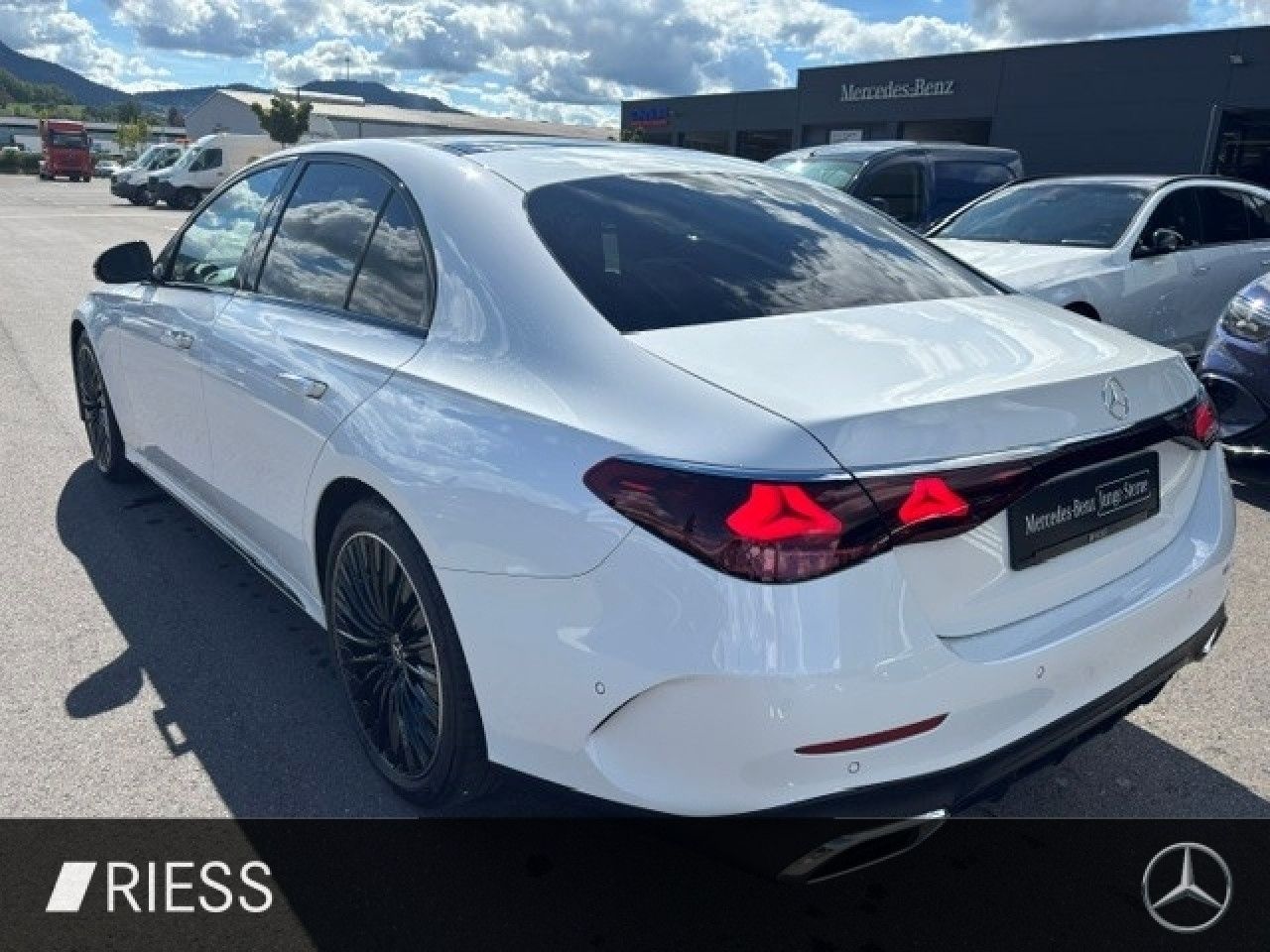 Mercedes-Benz E-Klasse – Bild 4
