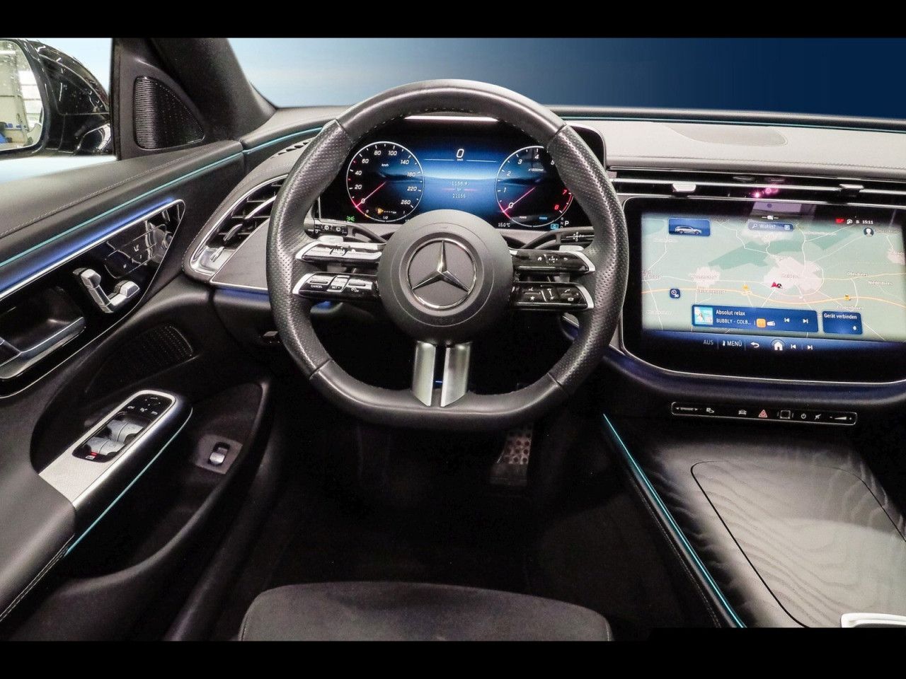 Mercedes-Benz E-Klasse – Bild 12