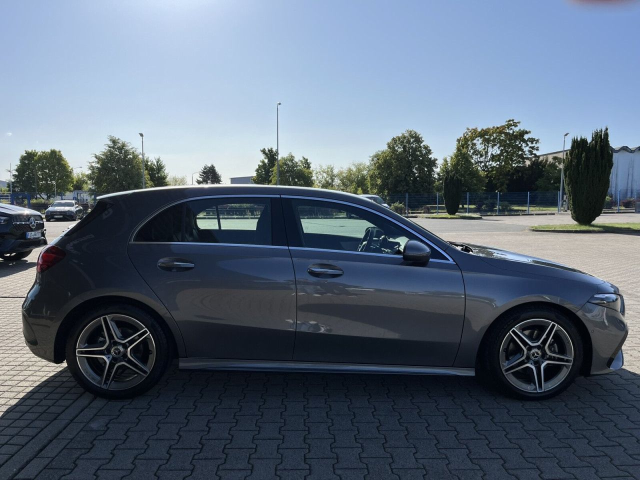 Fahrzeugbild 4 / 15