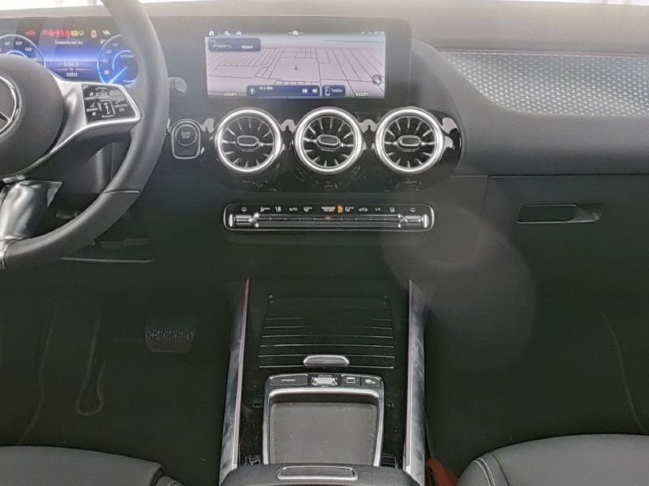 Mercedes-Benz EQA – Bild 11