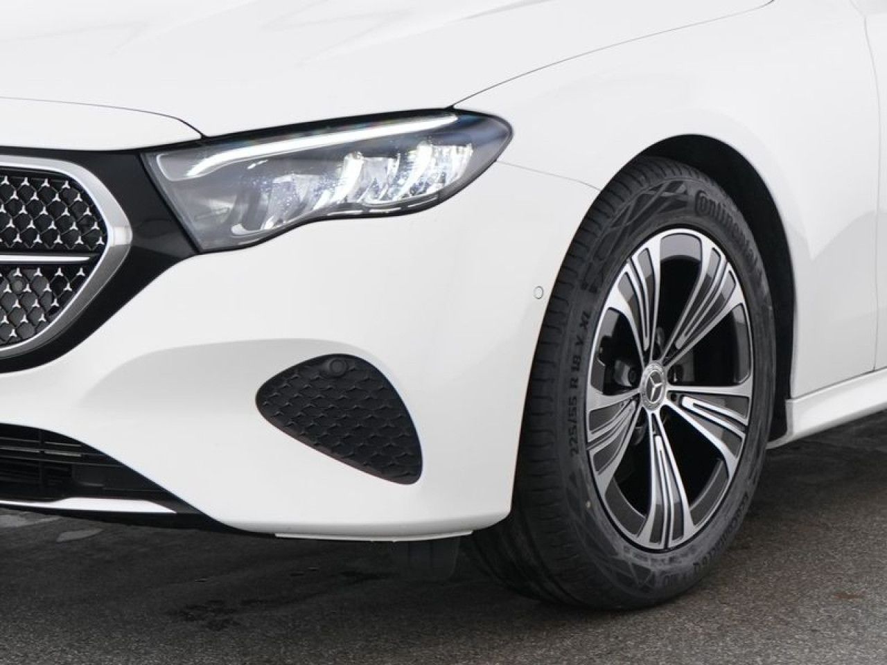 Mercedes-Benz E-Klasse – Bild 3