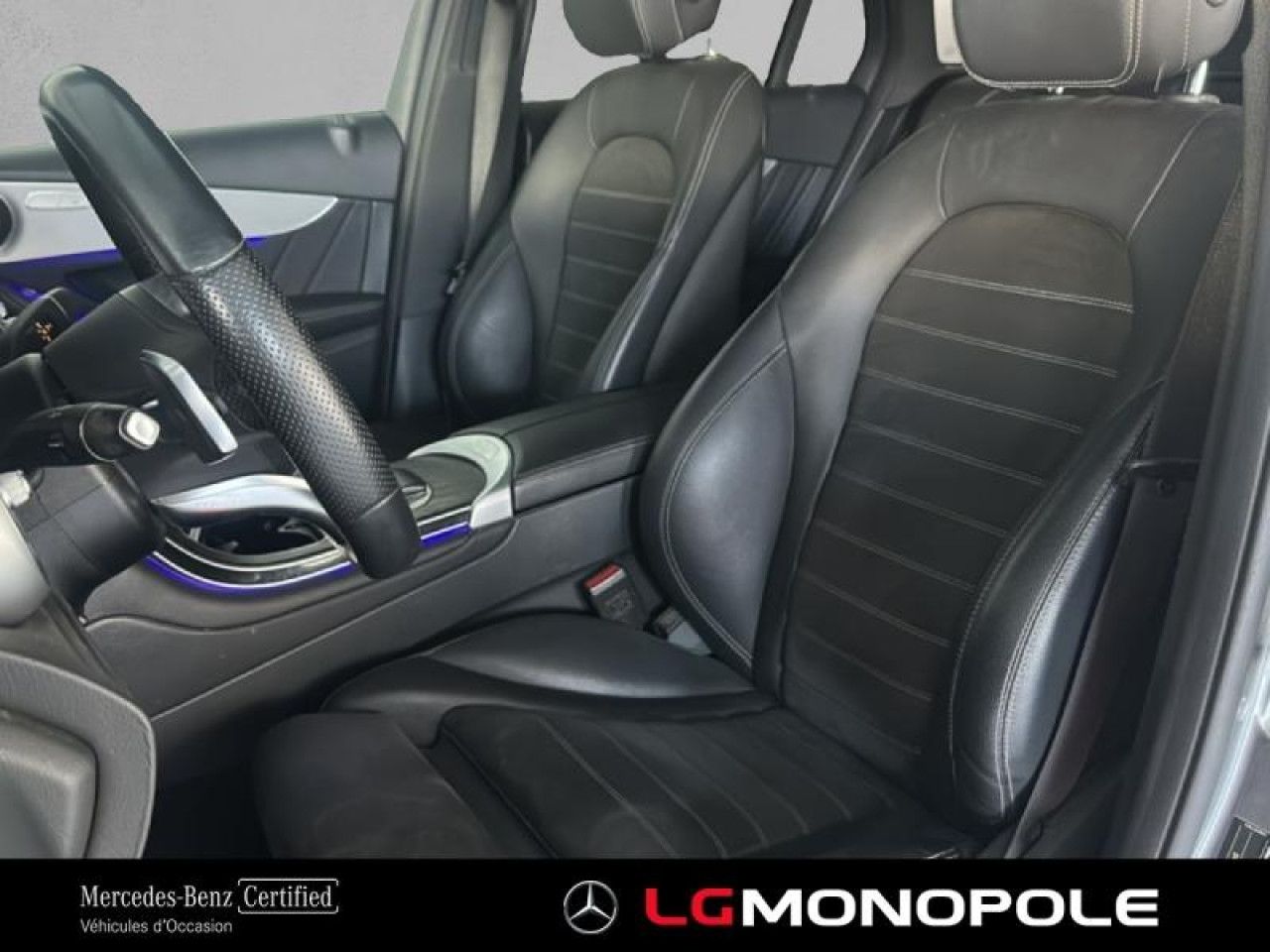 Photo du v&eacute;hicule 10 / 18