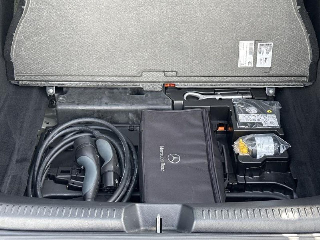 Photo du v&eacute;hicule 17 / 18