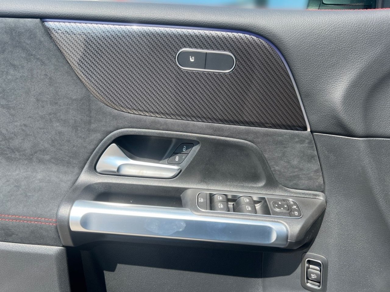 Mercedes-Benz GLB – Bild 14