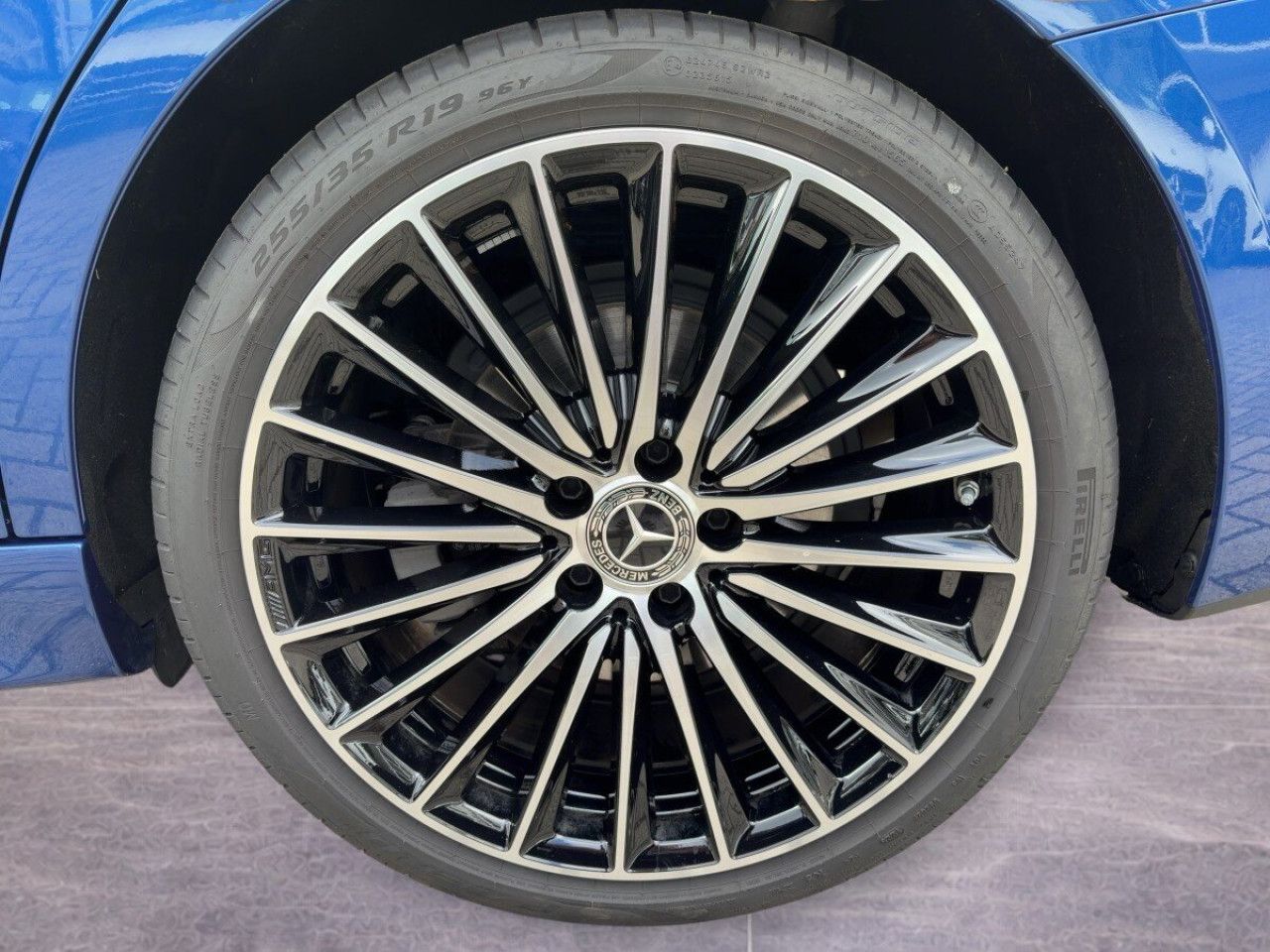 Mercedes-Benz C-Klasse – Bild 11