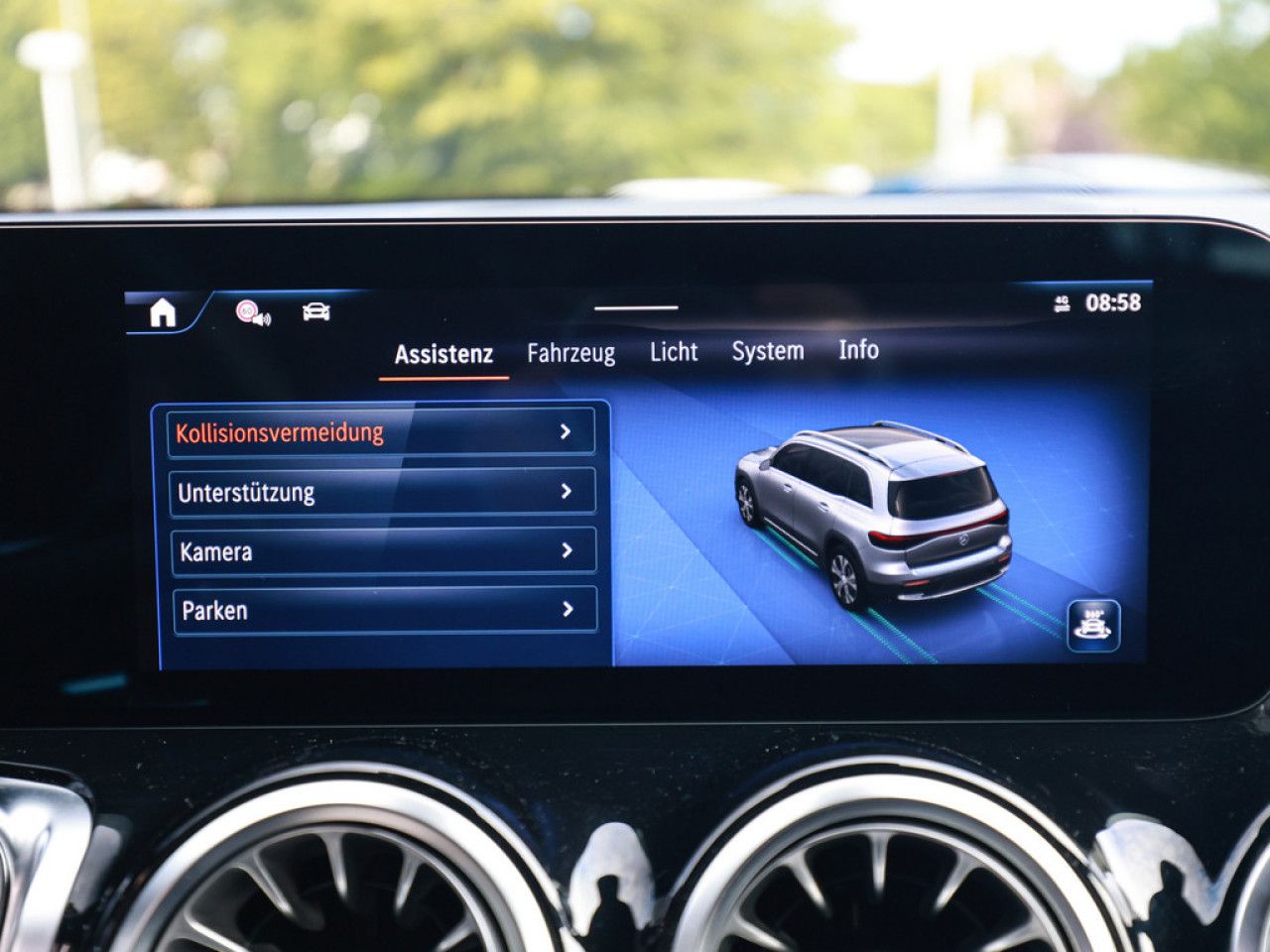 Mercedes-Benz EQB – Bild 11