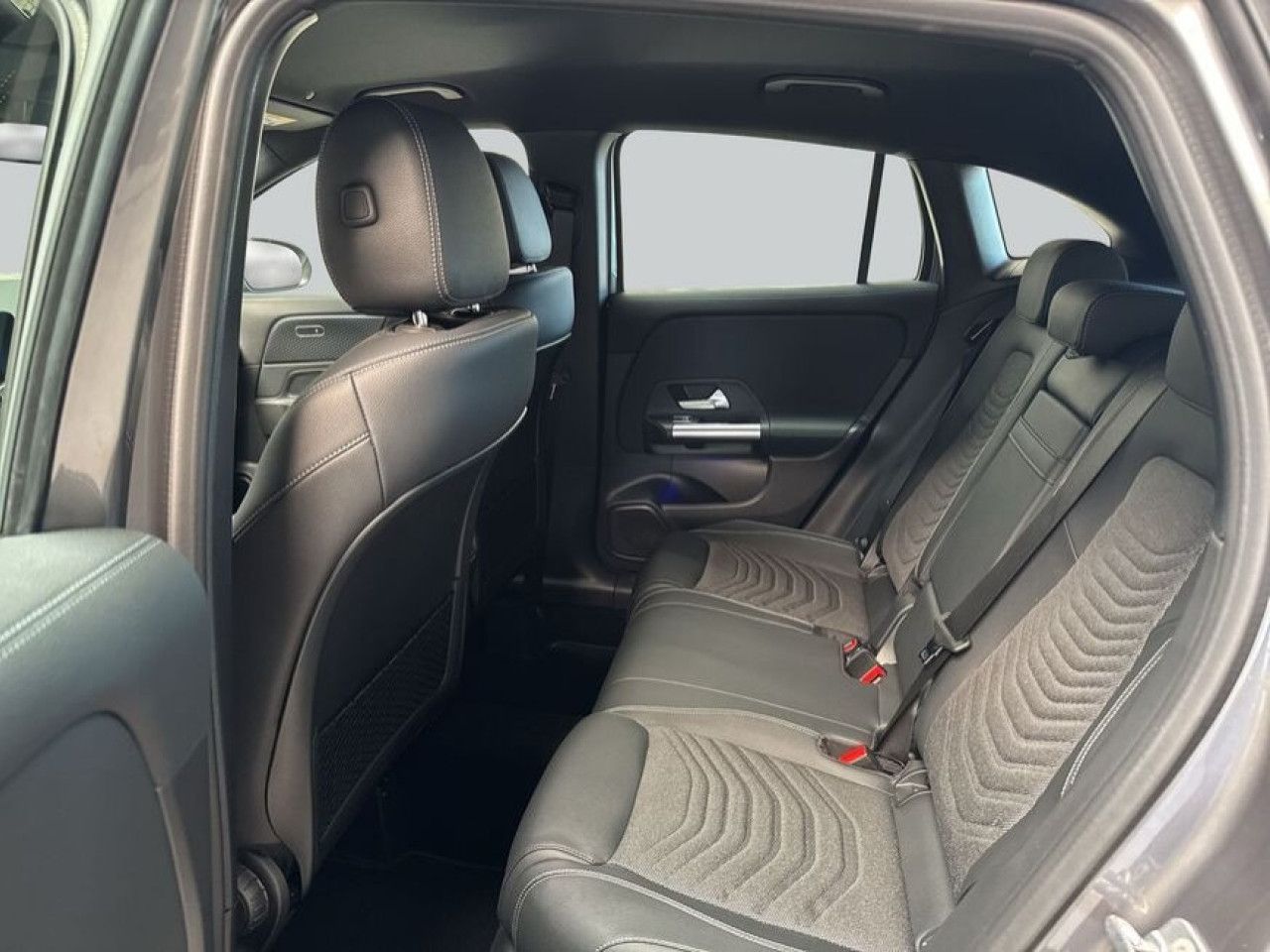 Mercedes-Benz GLA – Bild 11