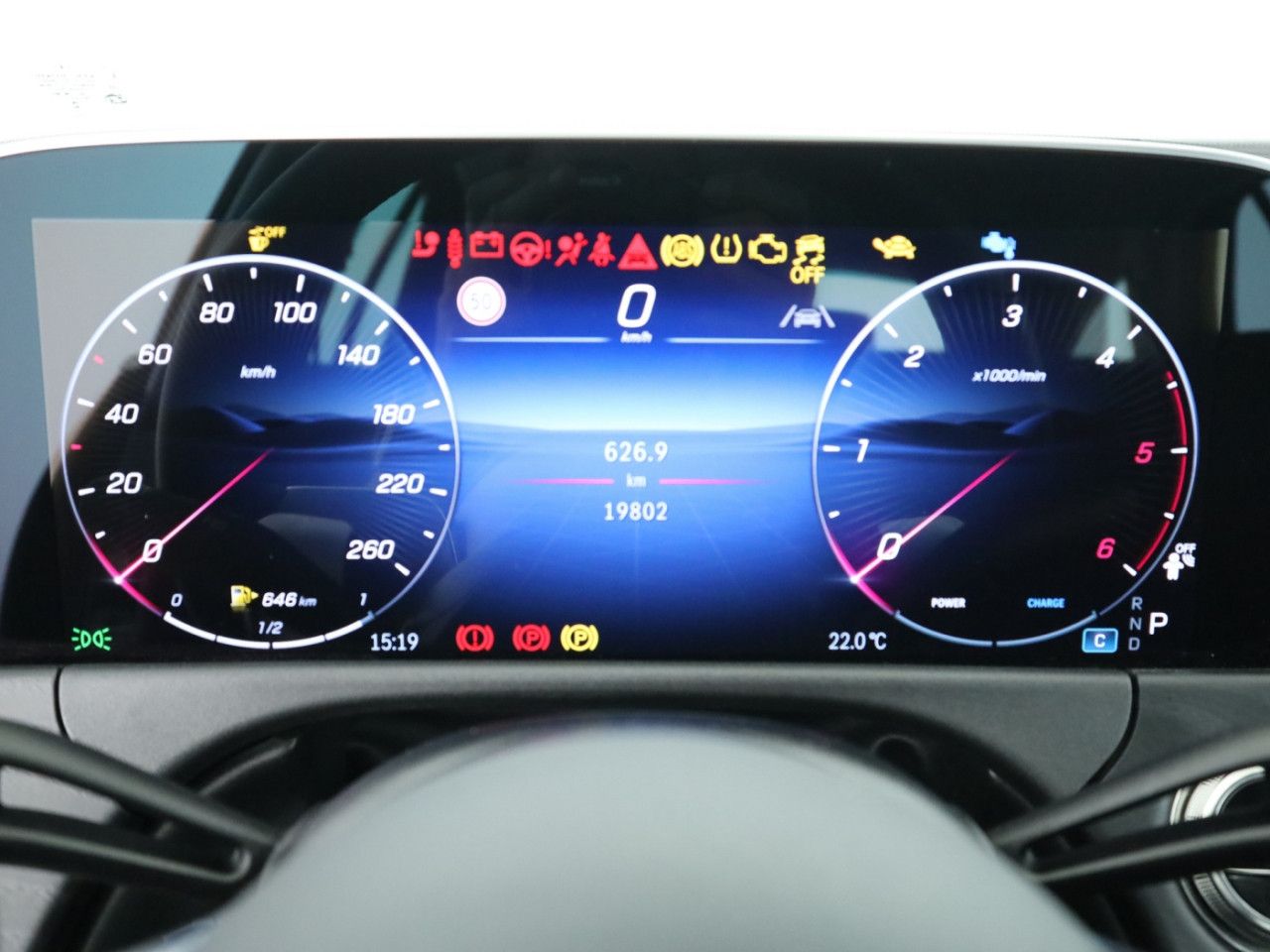 Mercedes-Benz E-Klasse – Bild 12