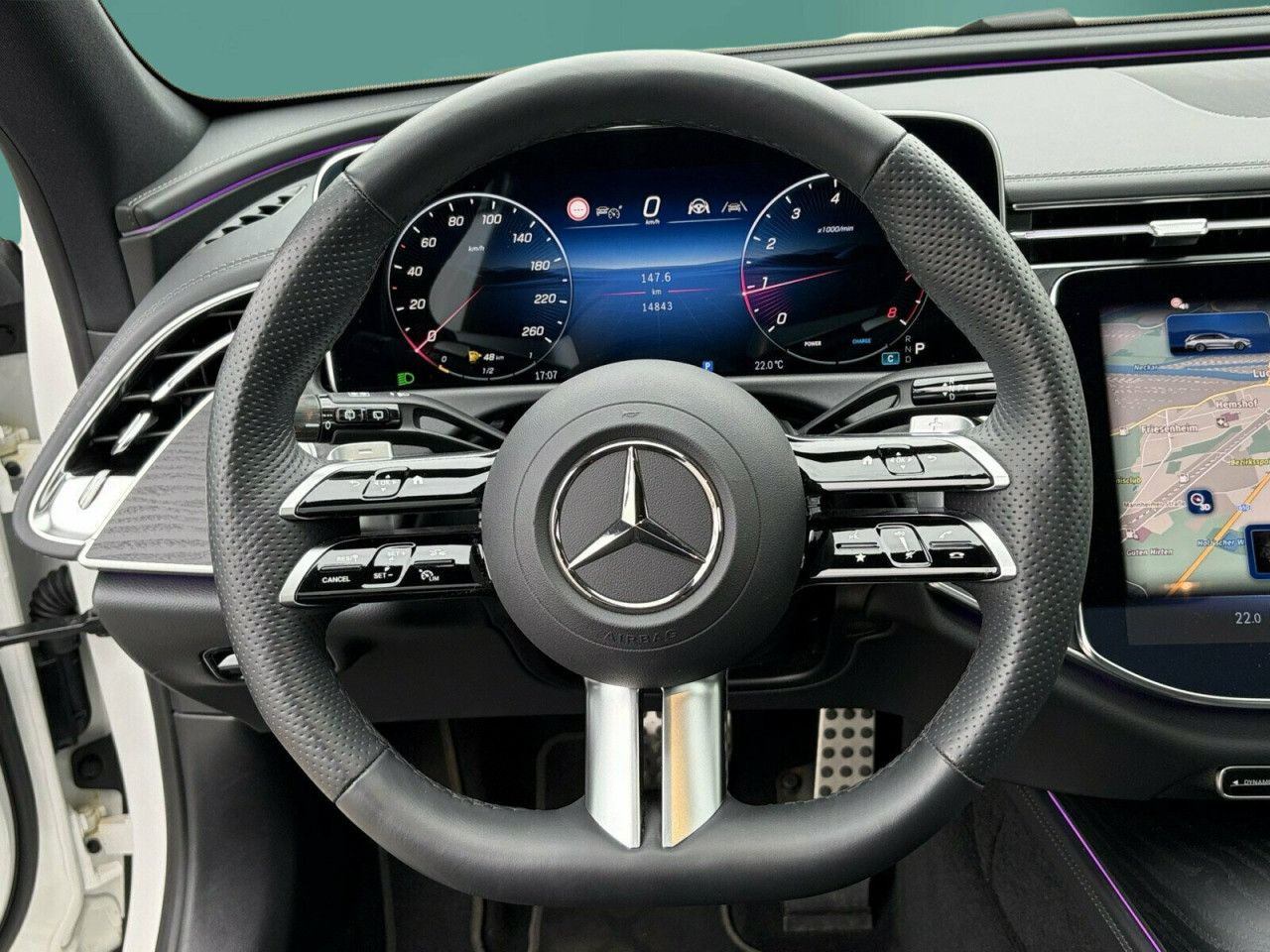 Mercedes-Benz E-Klasse – Bild 11