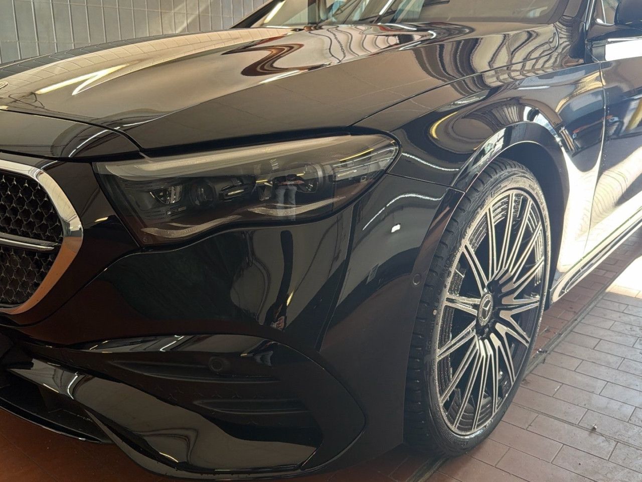 Mercedes-Benz E-Klasse – Bild 5