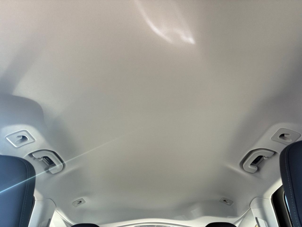 Mercedes-Benz E-Klasse – Bild 18