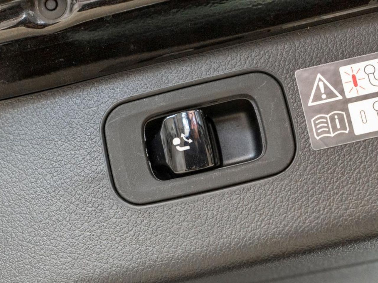Mercedes-Benz C-Klasse – Bild 13
