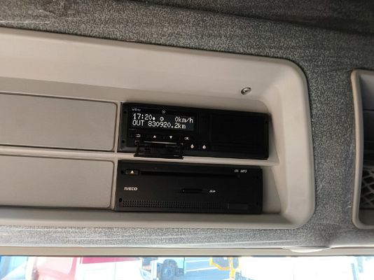 Vehicle image 16 / 17