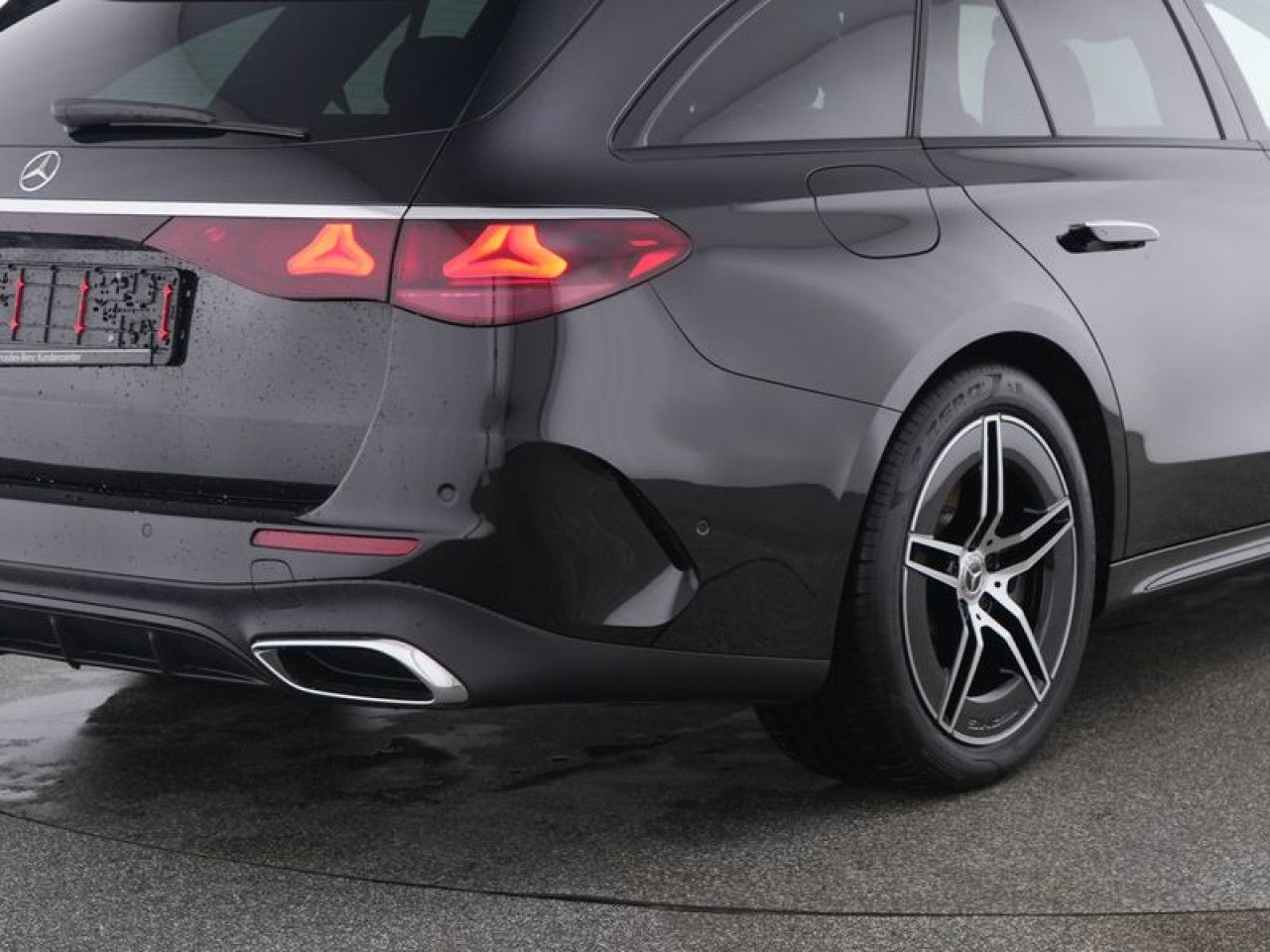 Mercedes-Benz E-Klasse – Bild 4
