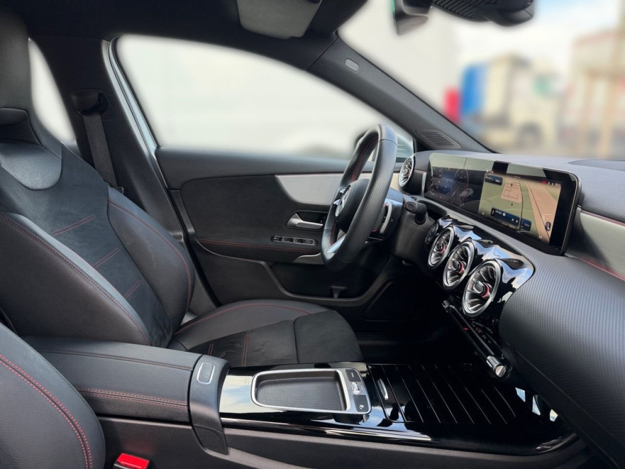 Mercedes-Benz A-Klasse – Bild 8
