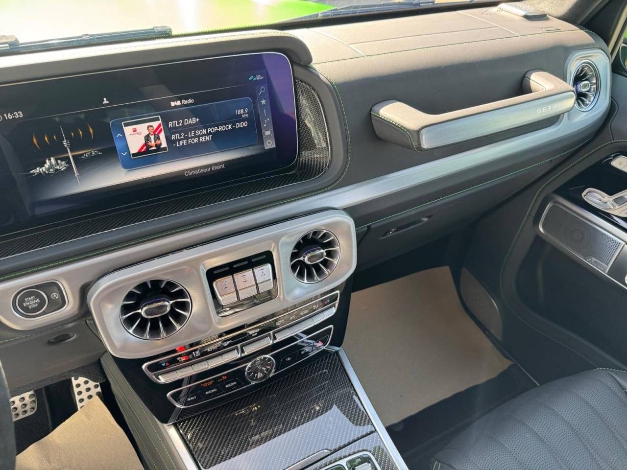 Photo du v&eacute;hicule 15 / 18