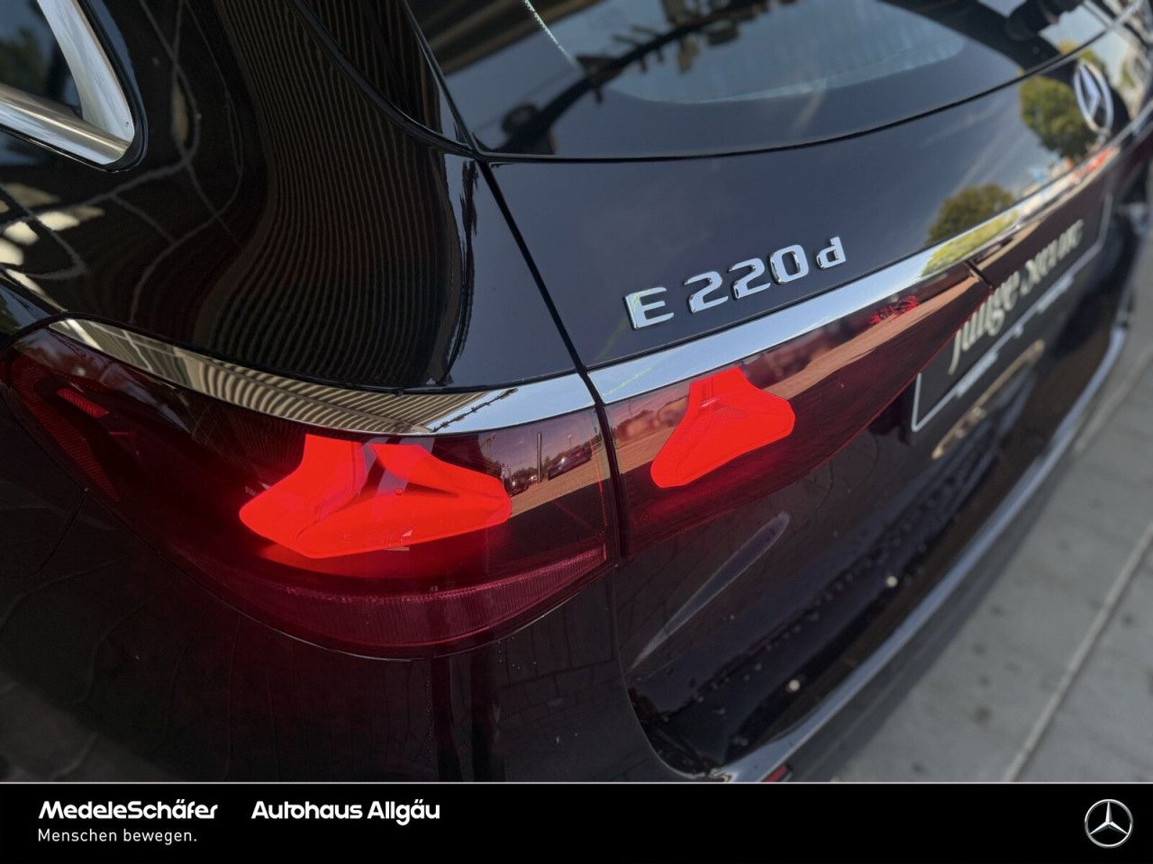 Mercedes-Benz E-Klasse – Bild 9