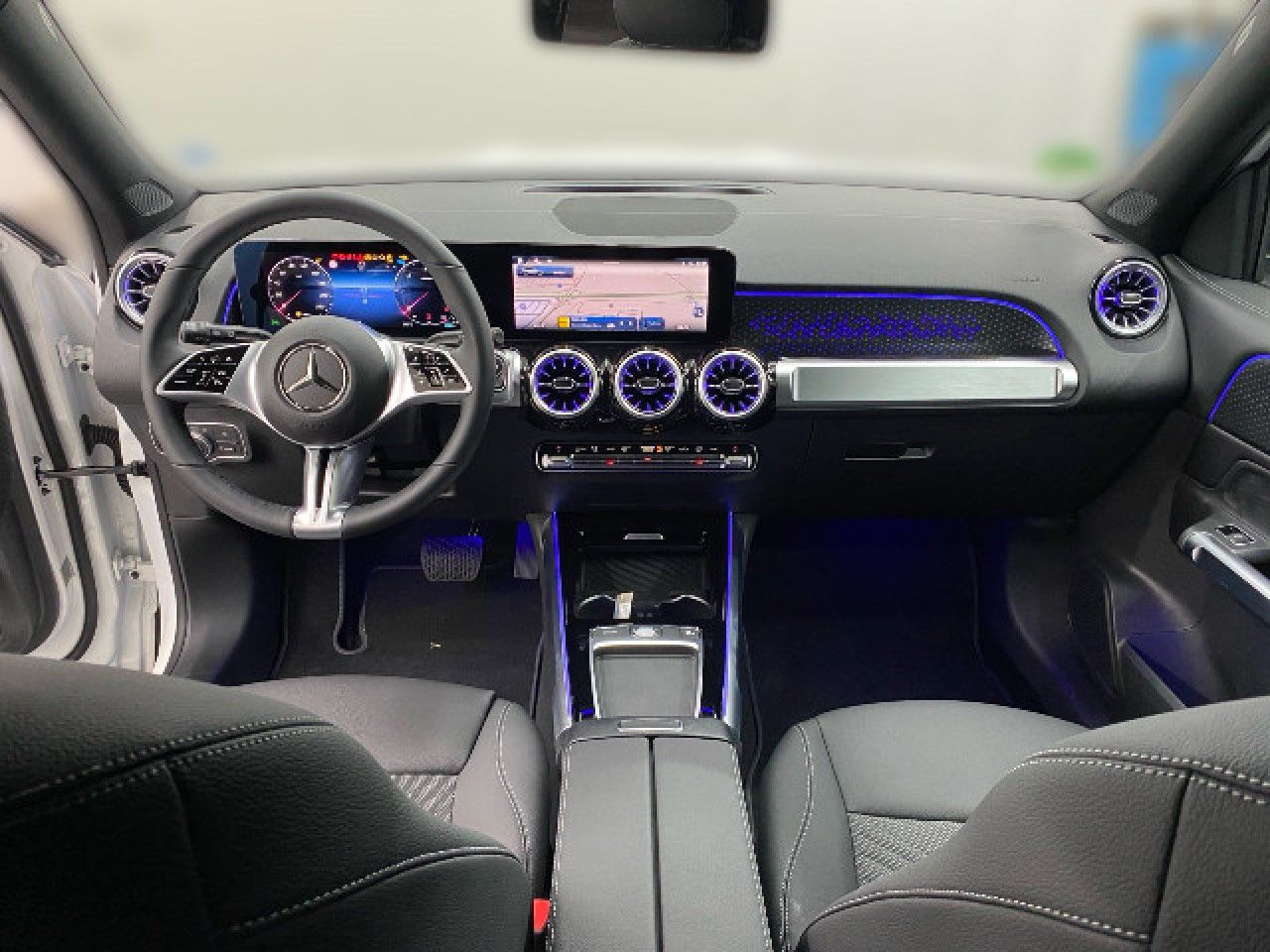 Mercedes-Benz GLB – Bild 10