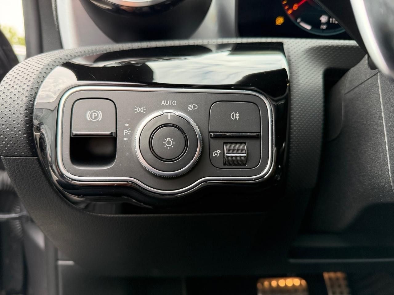 Fahrzeugbild 14 / 14