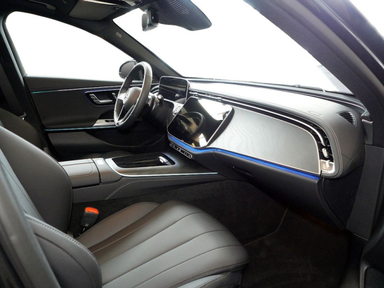 Mercedes-Benz E-Klasse – Bild 5