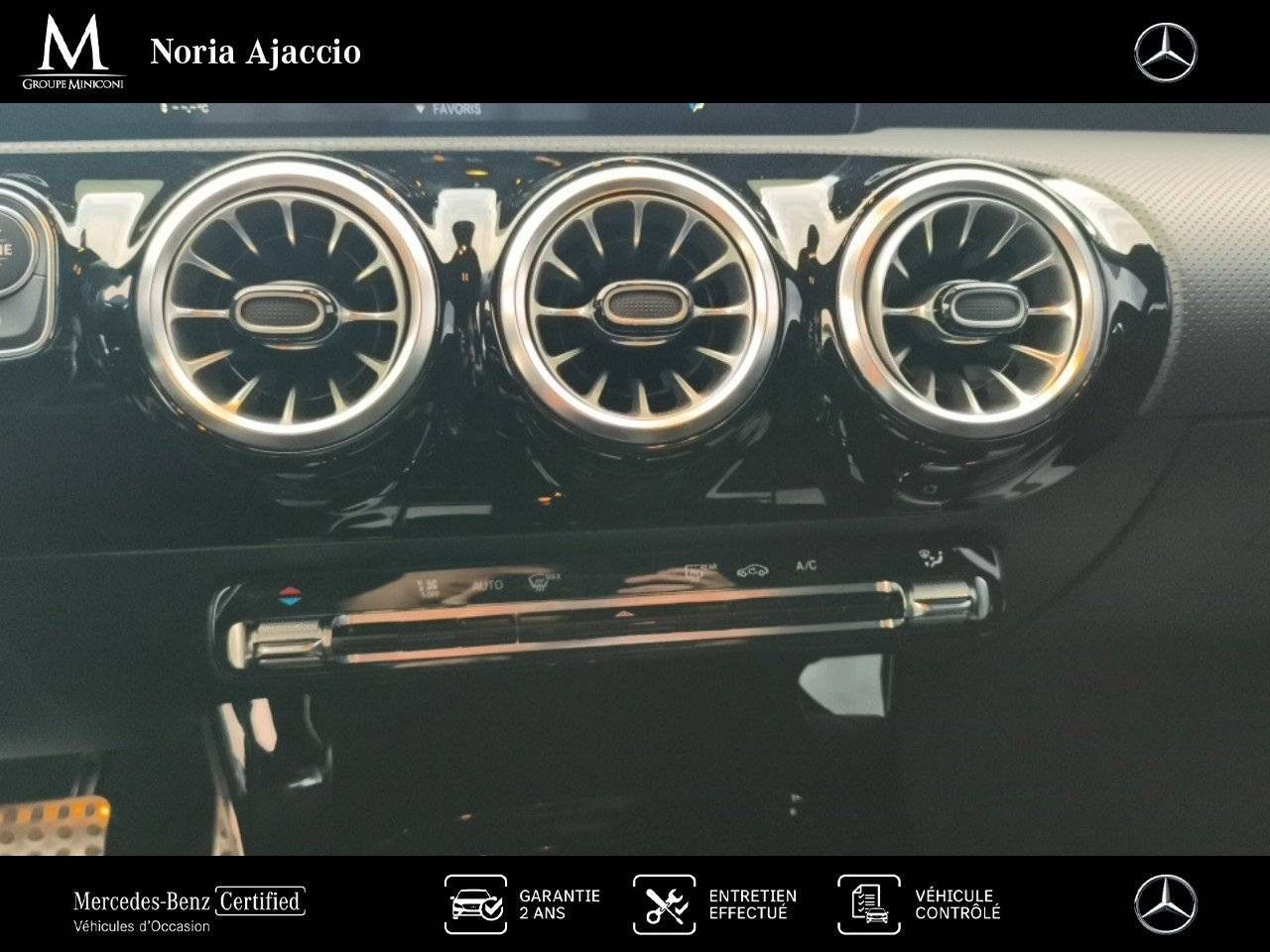 Photo du v&eacute;hicule 14 / 17