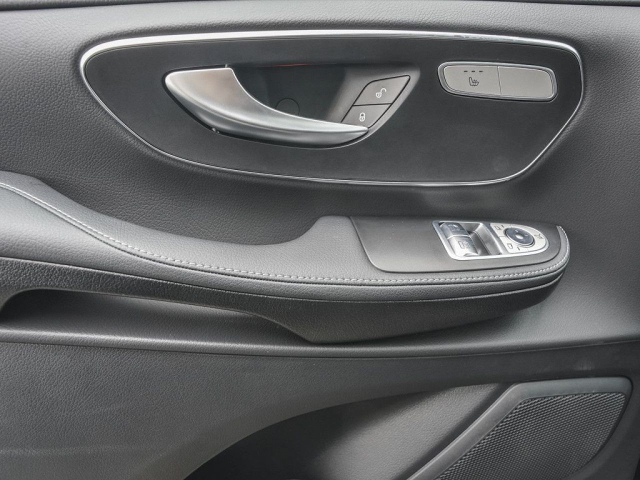Mercedes-Benz EQV – Bild 19
