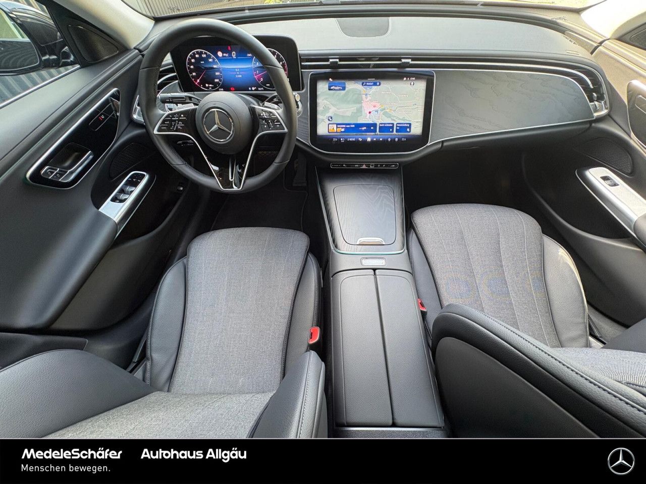 Mercedes-Benz E-Klasse – Bild 12