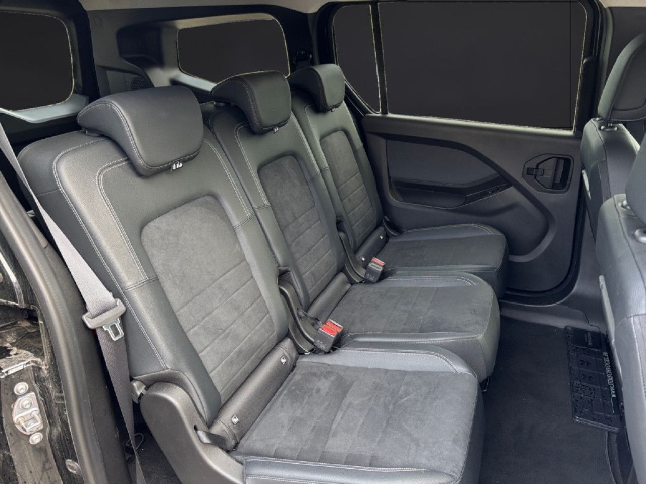 Mercedes-Benz EQT – Bild 12