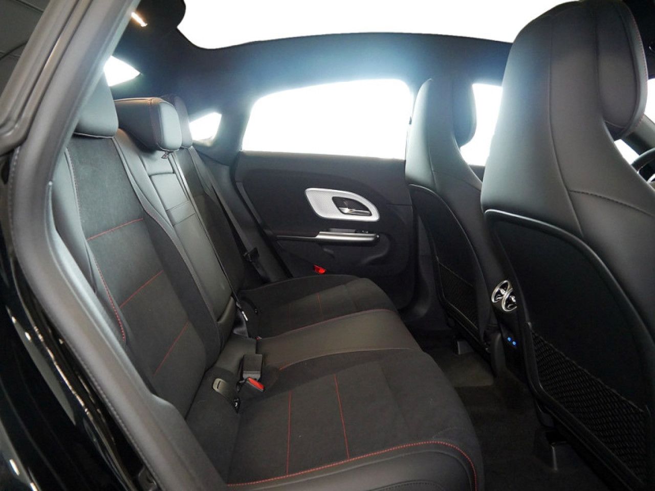 Mercedes-Benz CLA – Bild 6