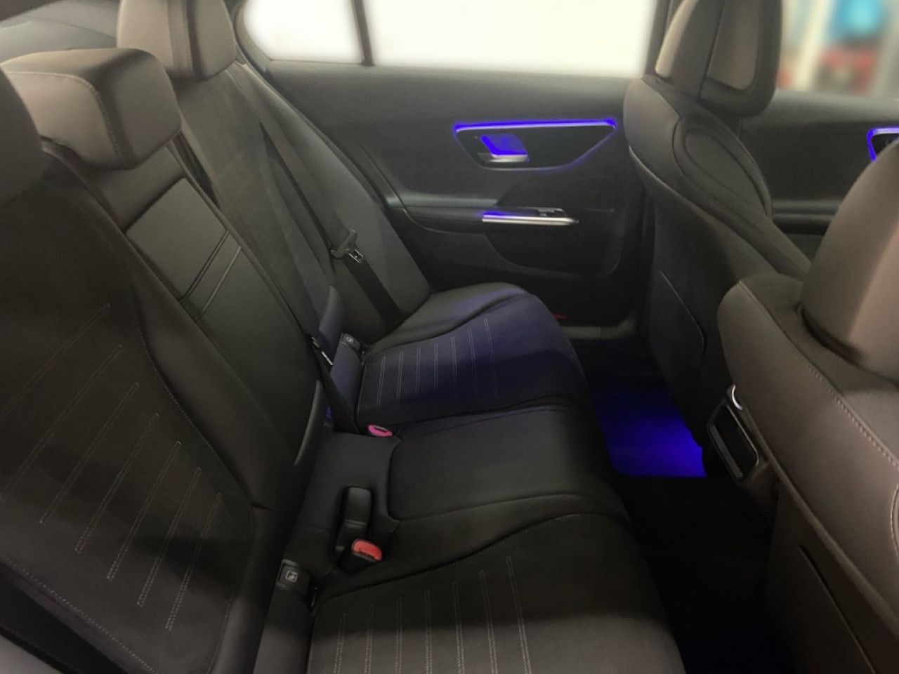 Mercedes-Benz C-Klasse – Bild 9