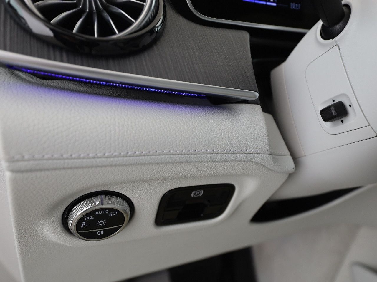 Mercedes-Benz EQE – Bild 23