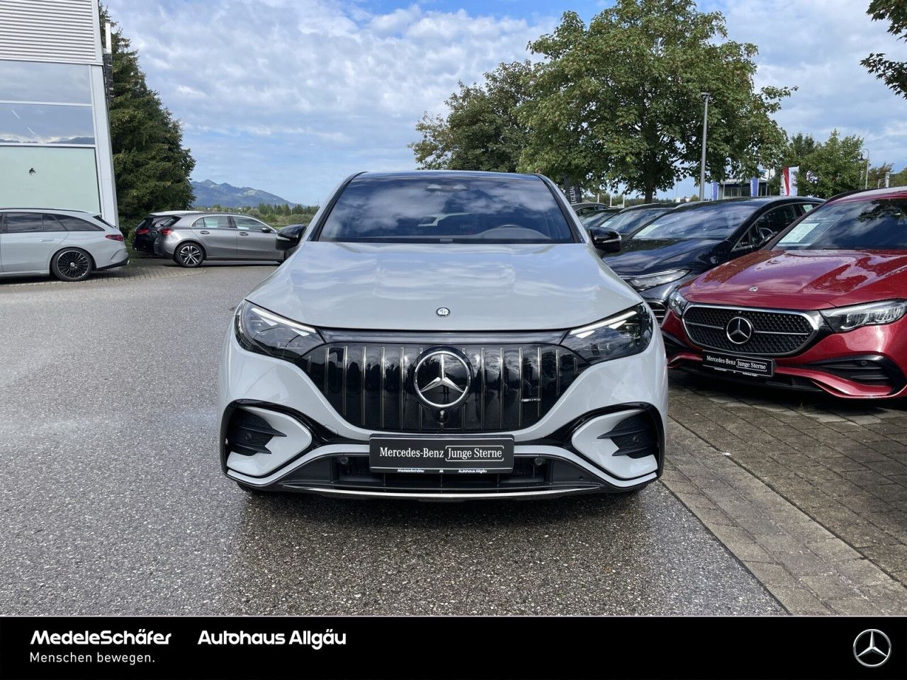 Mercedes-Benz EQE SUV – Bild 2